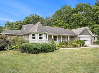 15570 Portage Rd, Vicksburg, MI 49097