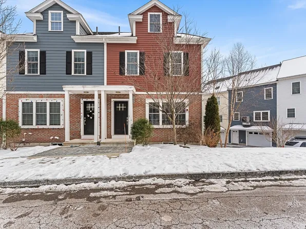 2 Mechanic St Unit 1, Medway, MA 02053