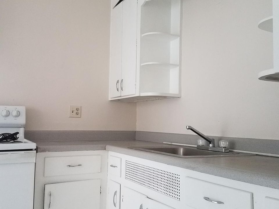 1st image of 414 Valencia Ave APT 6
