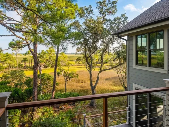 37 Marsh Edge Ln, Johns Island, SC 29455
