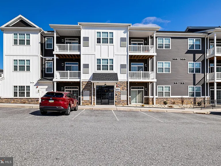111 Sienna Dr #206 — Photo 18
