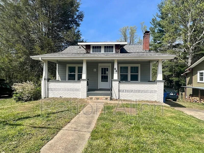 2 bed, 1.0 bath, 1029 sqft, $1,745 — Photo 3
