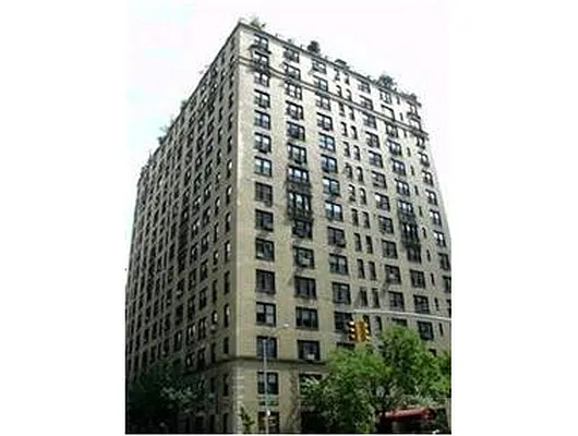 Sold by Douglas Elliman | media 19