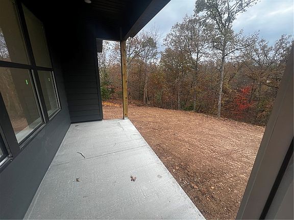 2nd image of 16 Stornoway Ln
