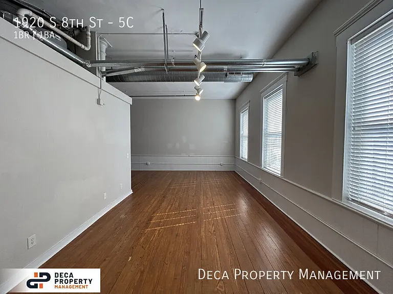 1920 S 8th St #5C — Photo 2