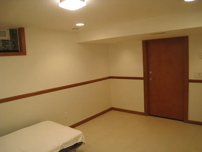 2234 Diana Pl — Photo 10