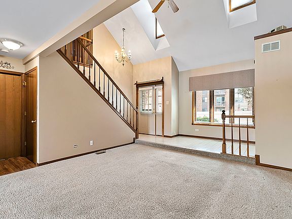 3rd image of 6404 Peachtree Ct APT 3