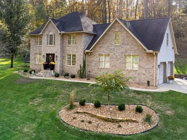 25 Brentwood Dr, Parkersburg, WV 26104