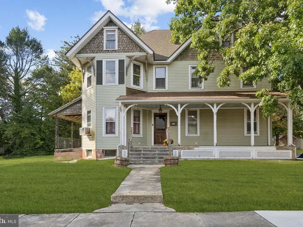 121 Union Ave, Stratford, NJ 08084