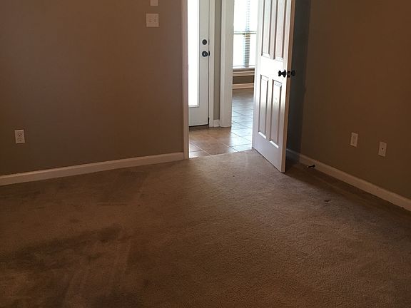 3rd image of 38243 Saint Martin Ct