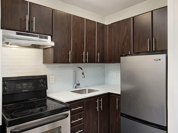 99 Dowling Avenue, 99 Dowling Ave, Toronto, ON M6K 3A2