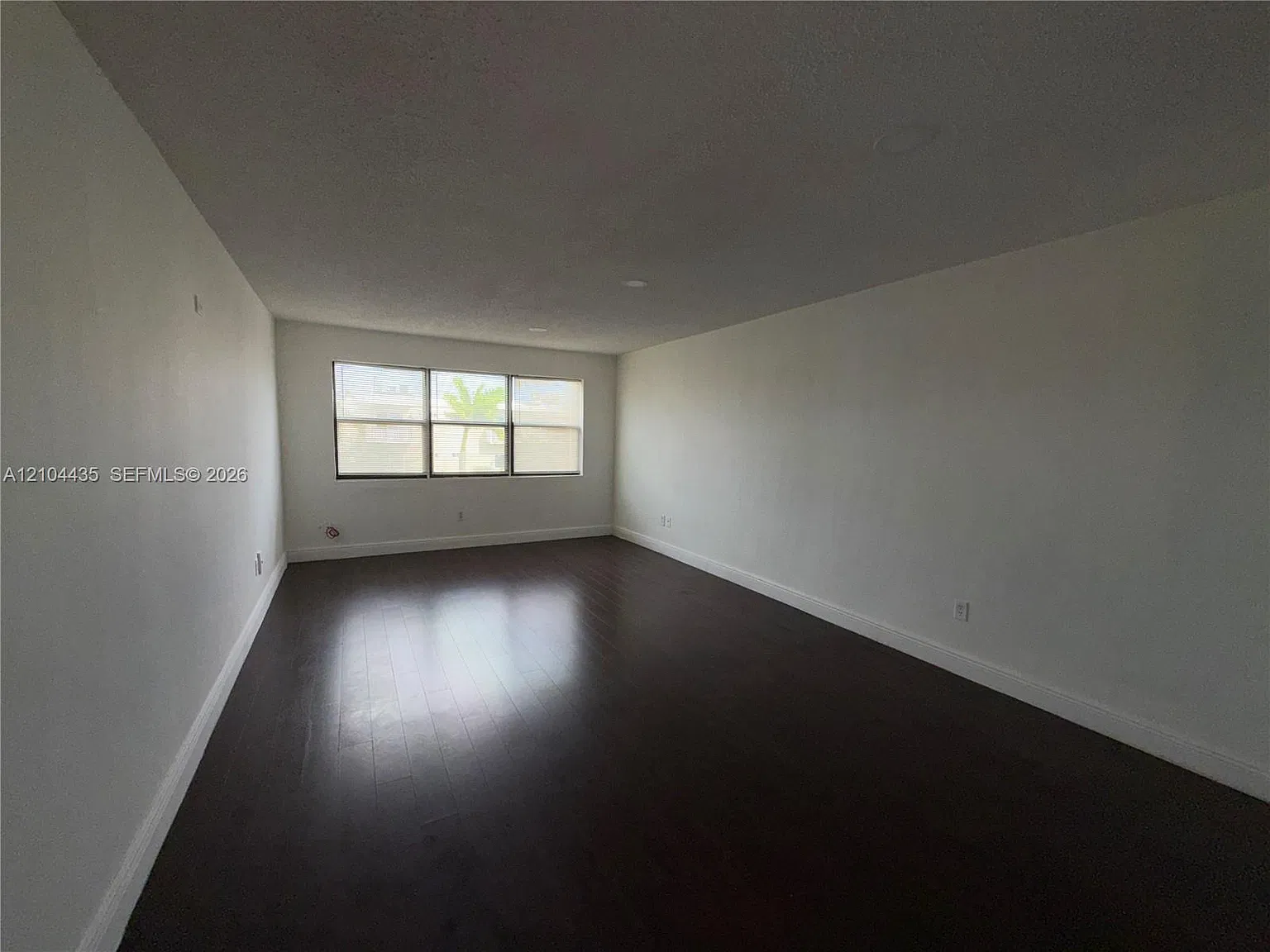 Griffing Condo — Photo 2