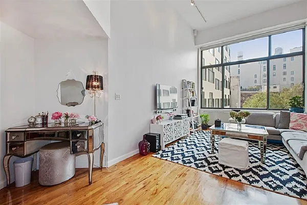 Sold by Citi Habitats | media 1