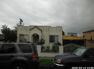 10711 Osgood Ave, Lynwood, CA 90262