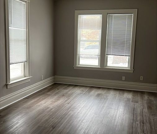 2nd image of 301 Lafond Ave Unit 1