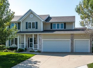 14420 Brookshire Dr, Urbandale, IA 50323