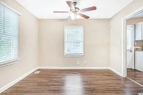 1425 Cobb Branch Dr — Photo 4