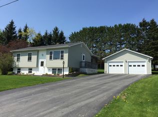 26 Violette St, Caribou, ME 04736