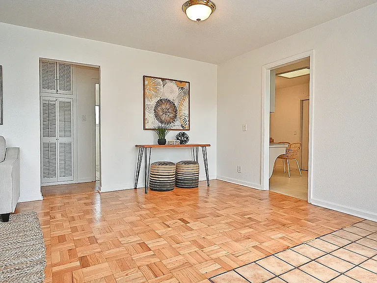 312 Gloria Dr — Photo 22