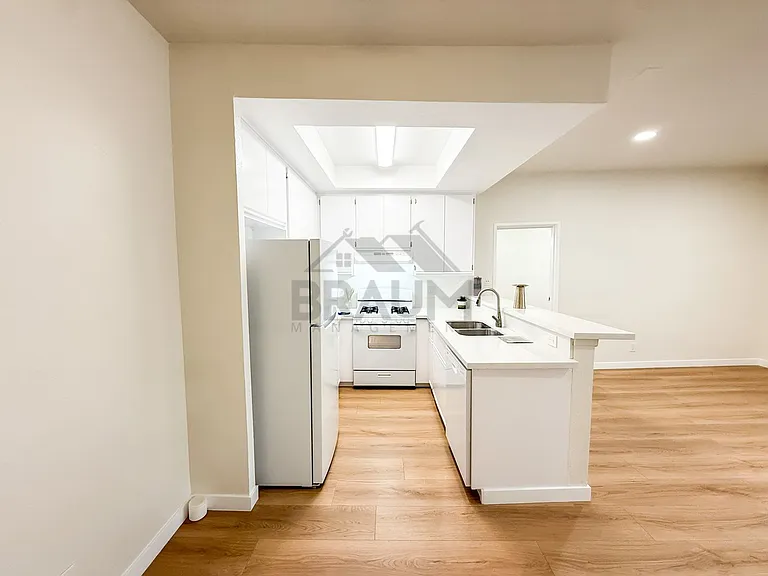 11459 COLLINS ST. — Photo 50