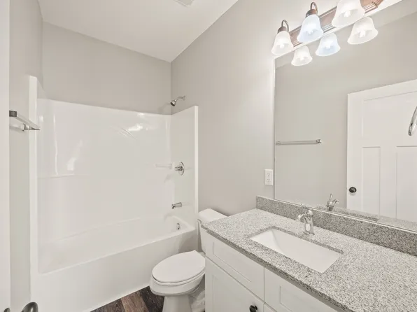 250 New Day Ln, Cookeville, TN 38506