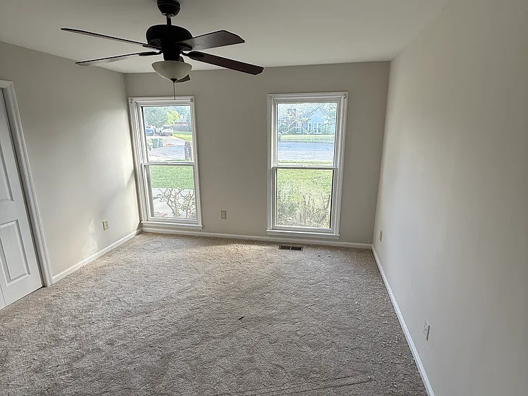1103 Sandy Springs Rd NW — Photo 3