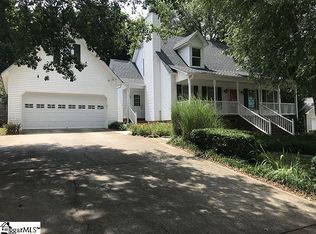 203 Luke Ct, Easley, SC 29640