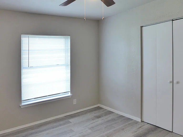 10318 Cone Hill Dr — Photo 13