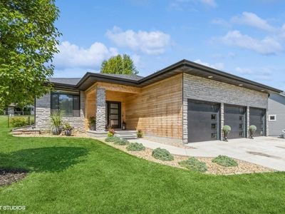 1502 Brown Deer Rd, Coralville, IA, 52241