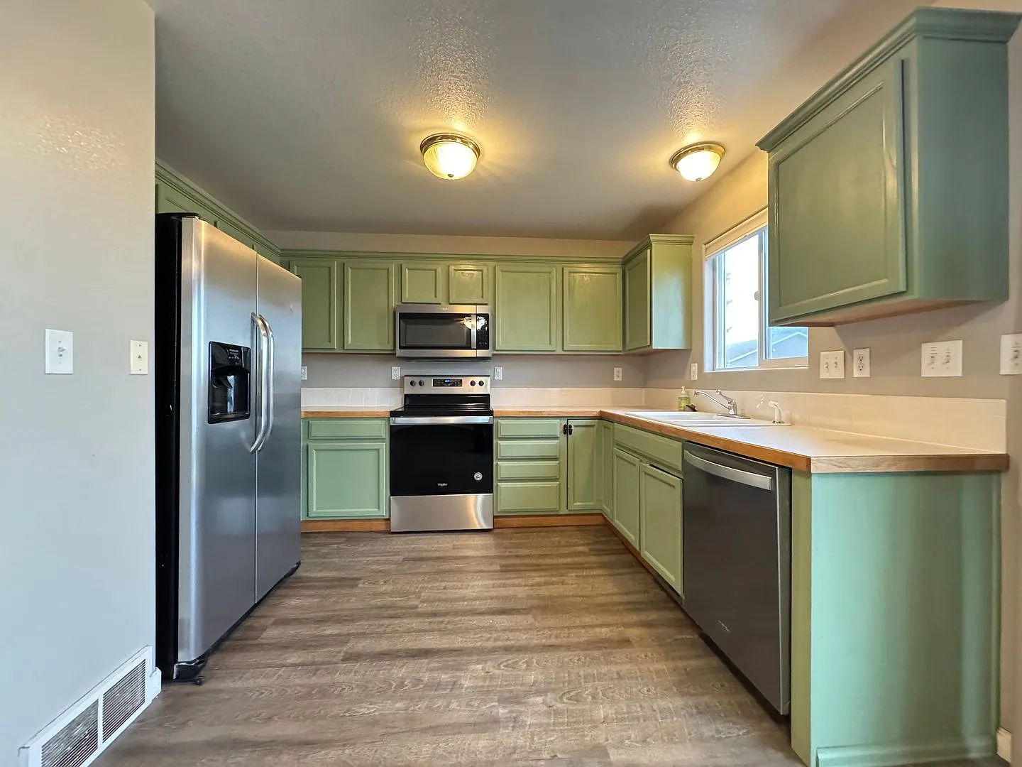 Nice Duplex unit in Greeley — Photo 3