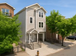 165 Camden St #2, Newark, NJ 07103
