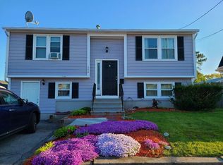 154 Oakdale Ave, Pawtucket, RI 02860