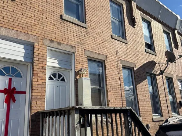 2057 Granite St, Philadelphia, PA 19124