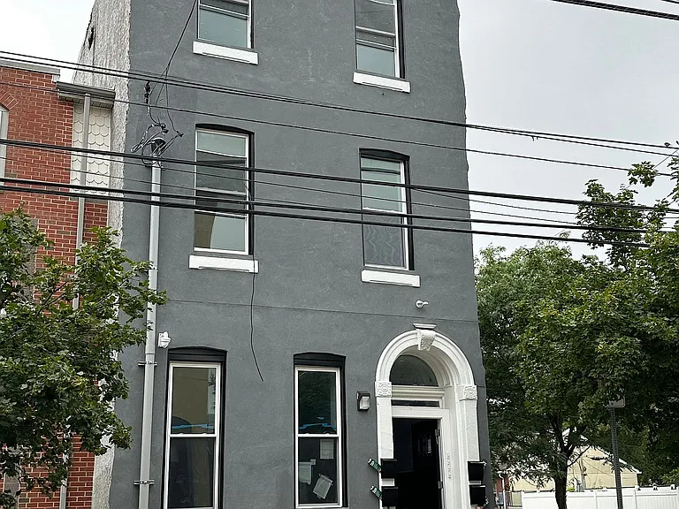 1716 W Oxford St #3 — Photo 10