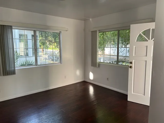 2 bed, $3,000 — Photo 2
