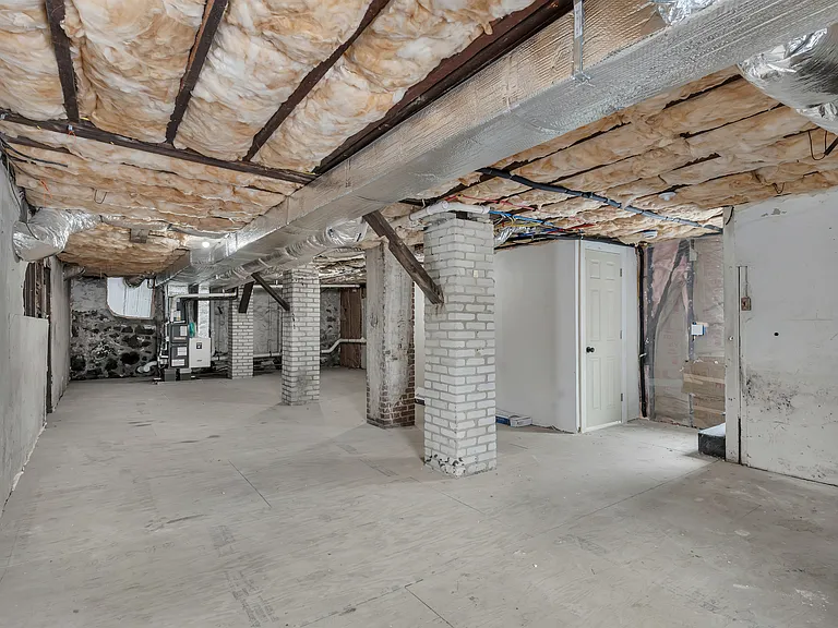 73 Walnut St — Photo 33