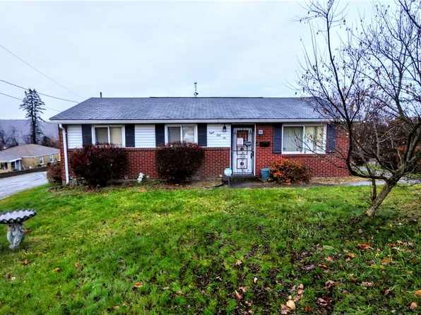 856 Horton St, Clairton, PA 15025