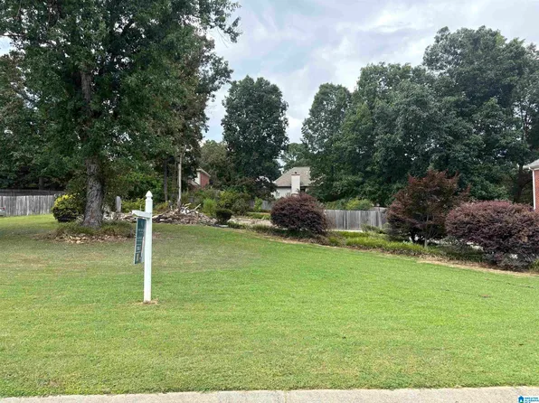 152 Wisteria Dr #11, Chelsea, AL 35043