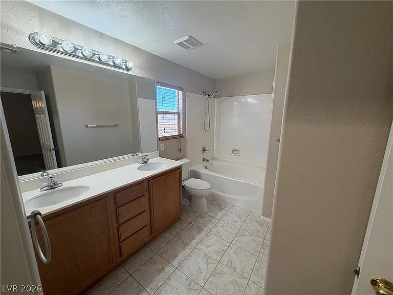 3528 Laguna Veneta Ave — Photo 34
