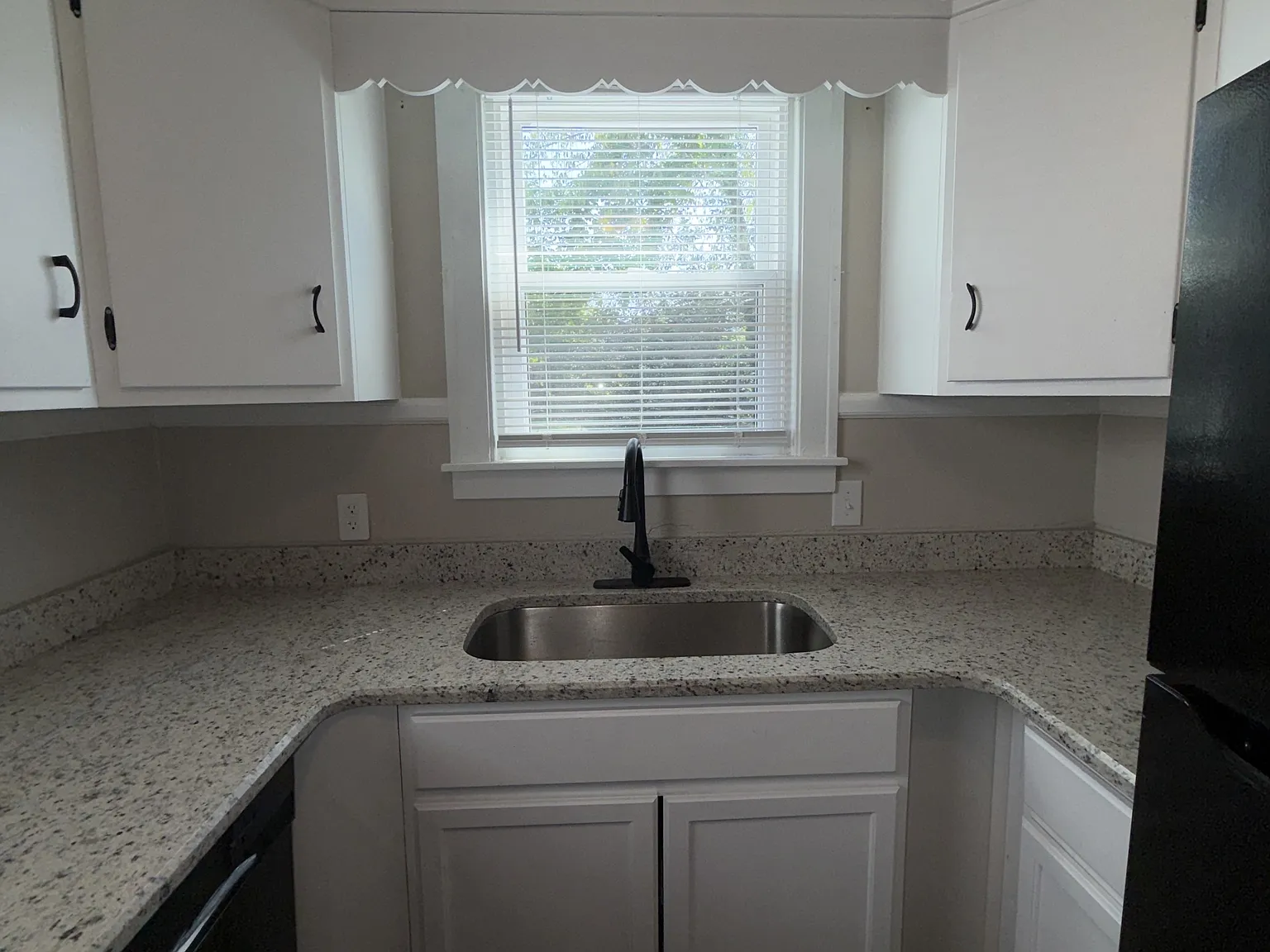 1206 Westwood Drive - 1 — Photo 3