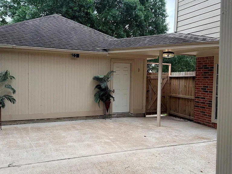 2201 Summer Reef Dr — Photo 27