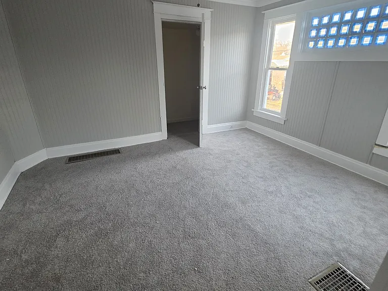 822 Leesburg Ave — Photo 10
