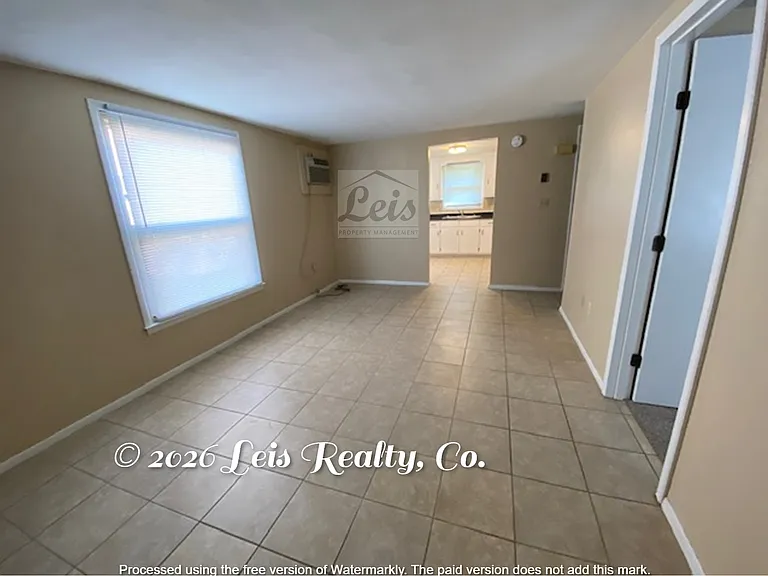 212 N Main St #4A — Photo 3