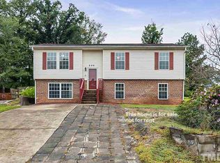 202 Hickory Glen Ln, Durham, NC 27703