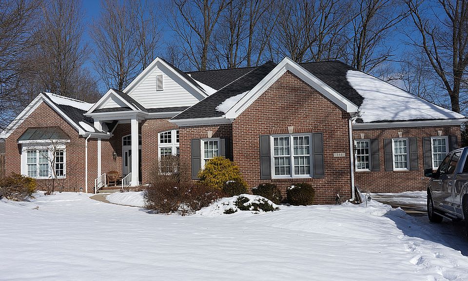 1st image of 355 Bryn Du Dr