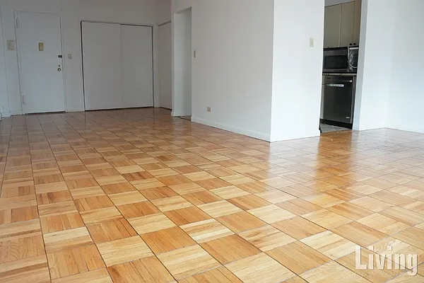 Rented by Living New York | media 22