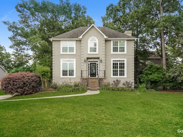 100 Wagon Cir, Alabaster, AL 35007