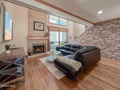 16030 Moorpark St APT 10, Encino, CA, 91436