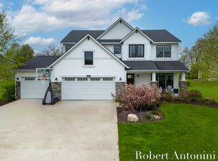 4251 Settlers Ridge Rd NE, Belmont, MI 49306