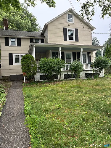 176 Forest St Photo 1